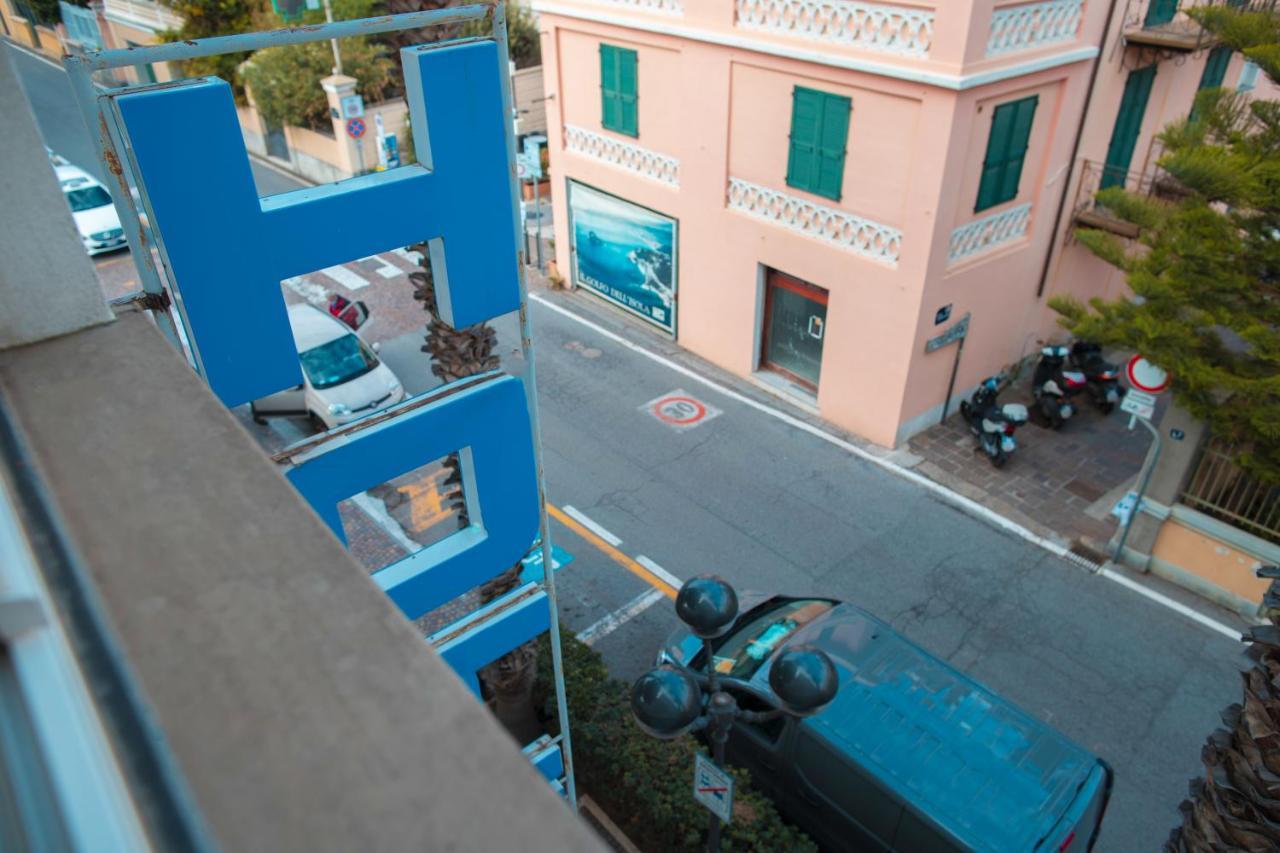 Hotel Ligure Spotorno Buitenkant foto