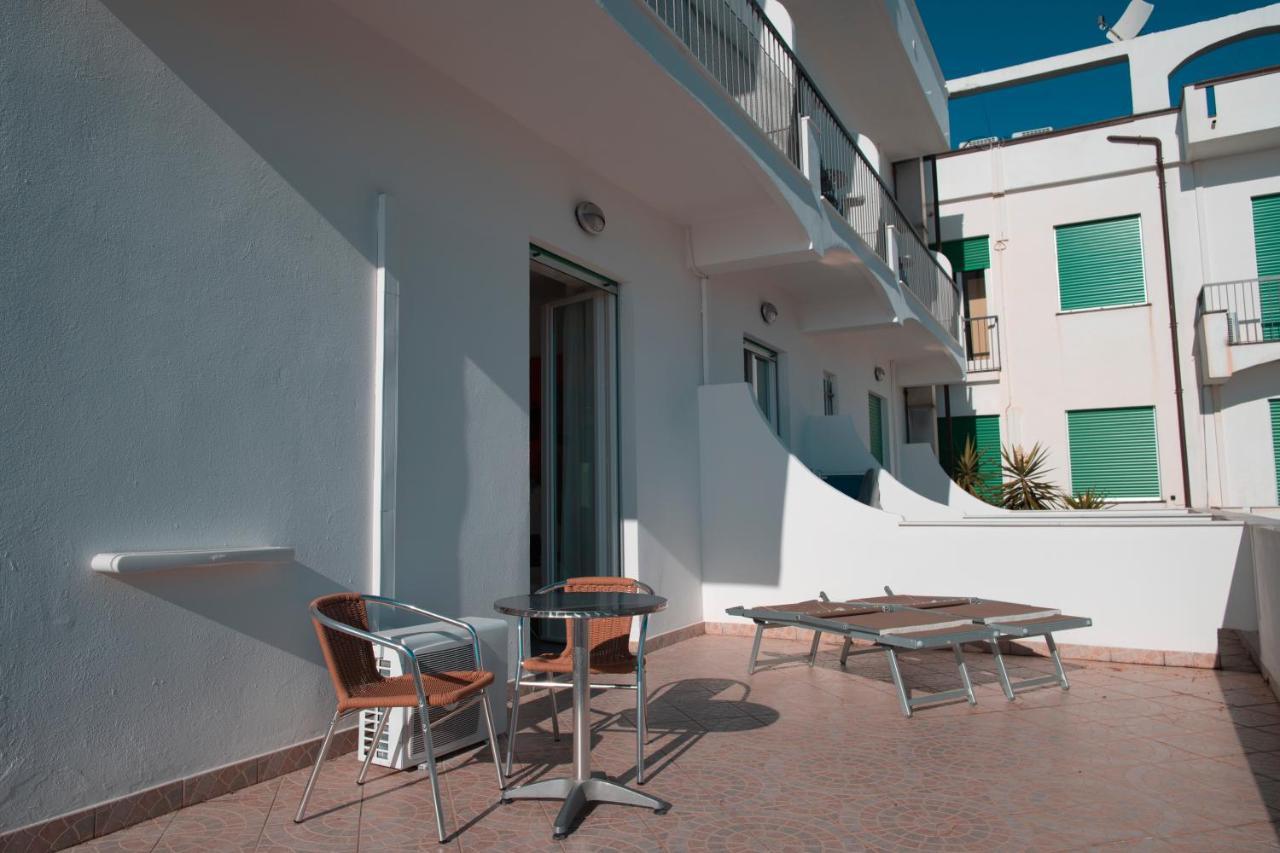 Hotel Ligure Spotorno Buitenkant foto