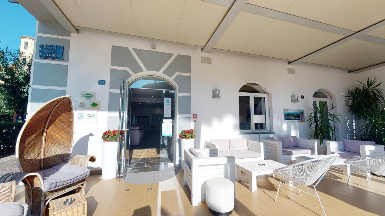 Hotel Ligure Spotorno Buitenkant foto