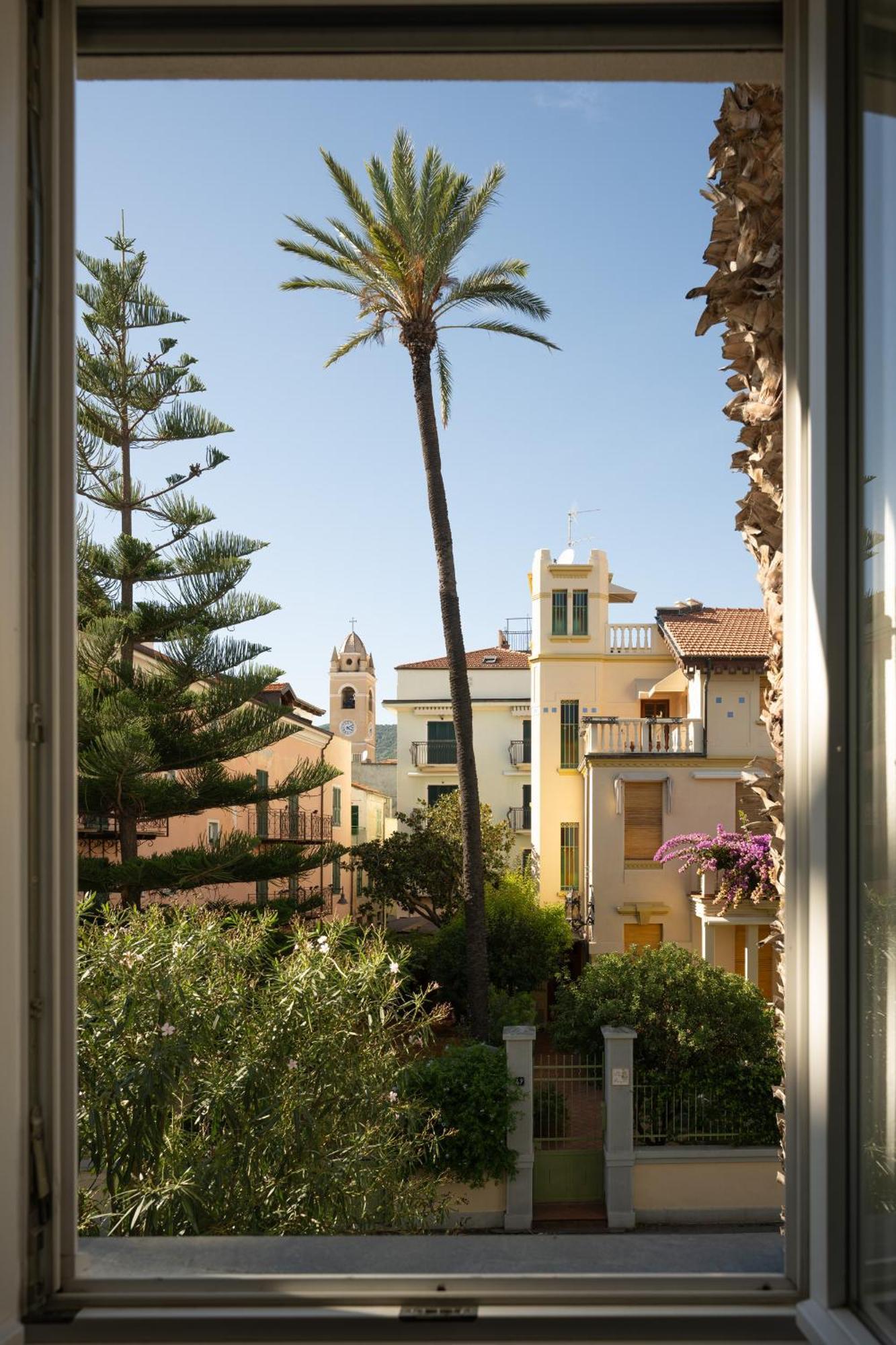 Hotel Ligure Spotorno Buitenkant foto