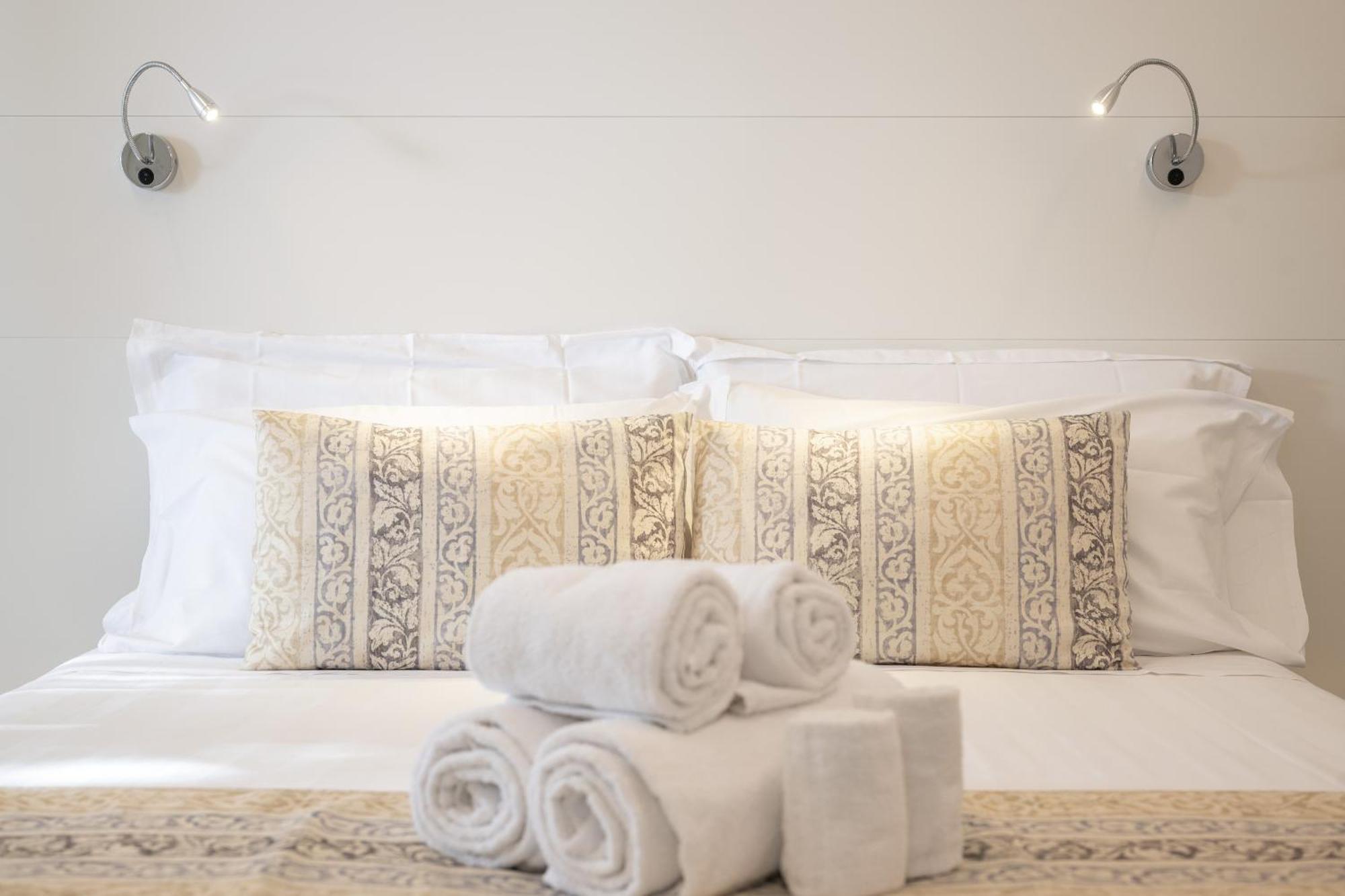 Hotel Ligure Spotorno Buitenkant foto