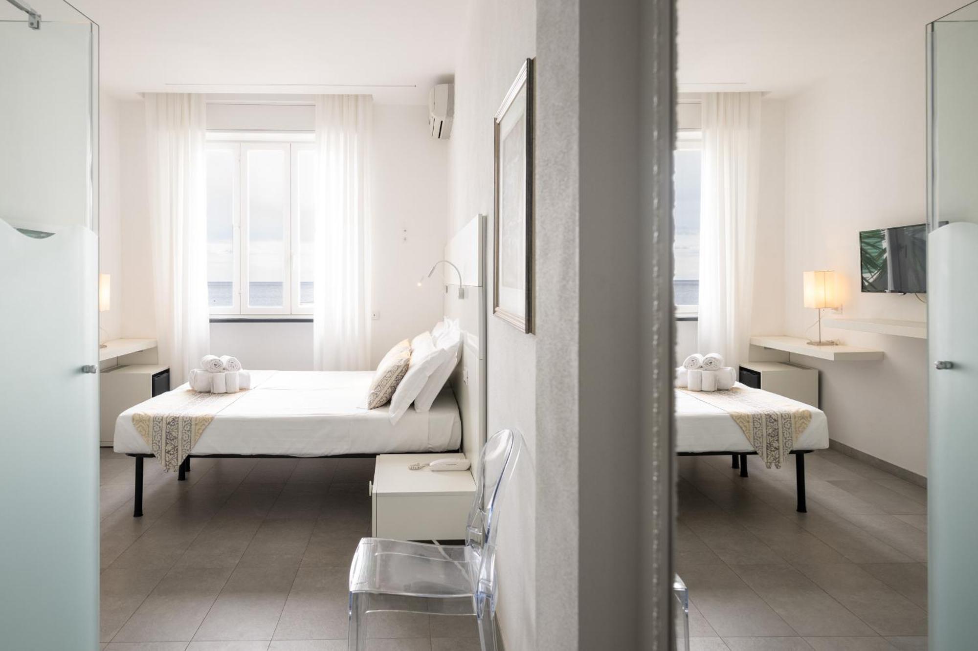 Hotel Ligure Spotorno Buitenkant foto